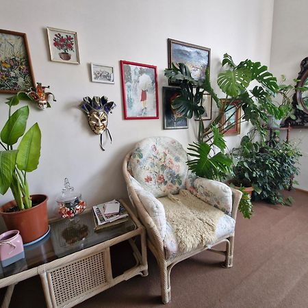 Tamari Guest House Telavi Ngoại thất bức ảnh