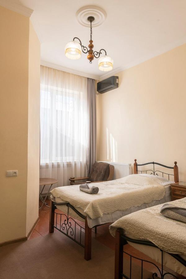 Tamari Guest House Telavi Ngoại thất bức ảnh