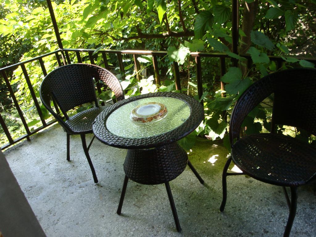 Tamari Guest House Telavi Ngoại thất bức ảnh