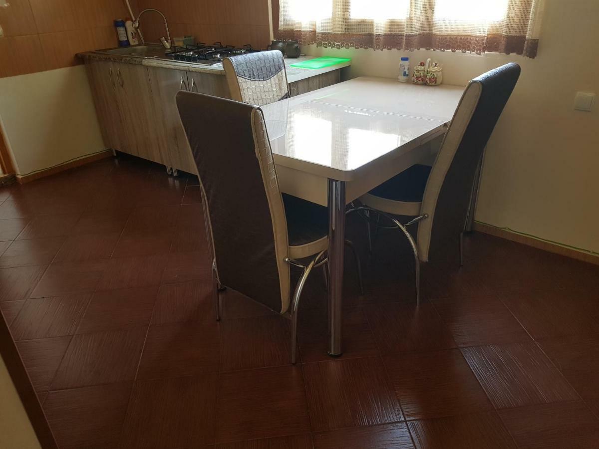 Tamari Guest House Telavi Ngoại thất bức ảnh
